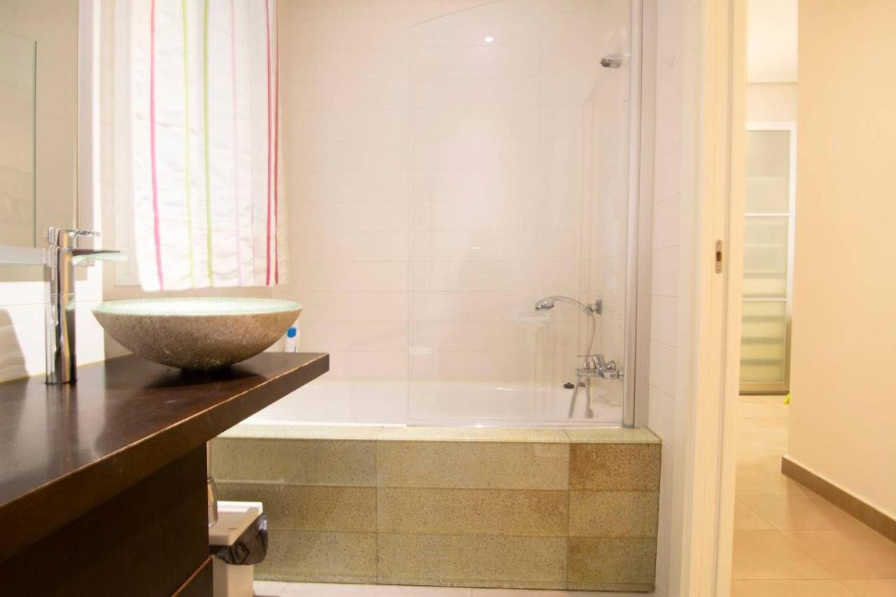 Cozy Apartment Near San Miguel Market By Batuecas มาดริด ภายนอก รูปภาพ